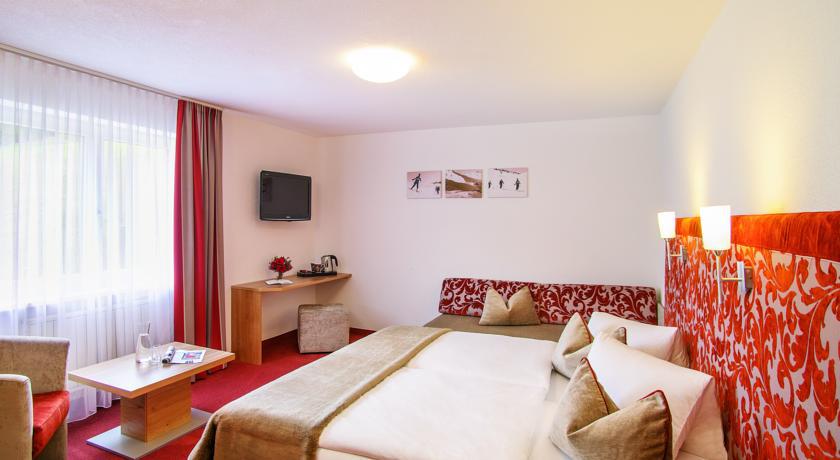 Hotel Garni Chasa Sulai Ischgl Bilik gambar