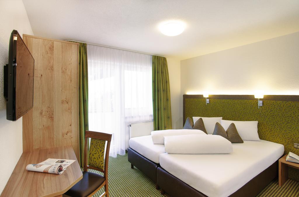 Hotel Garni Chasa Sulai Ischgl Bilik gambar